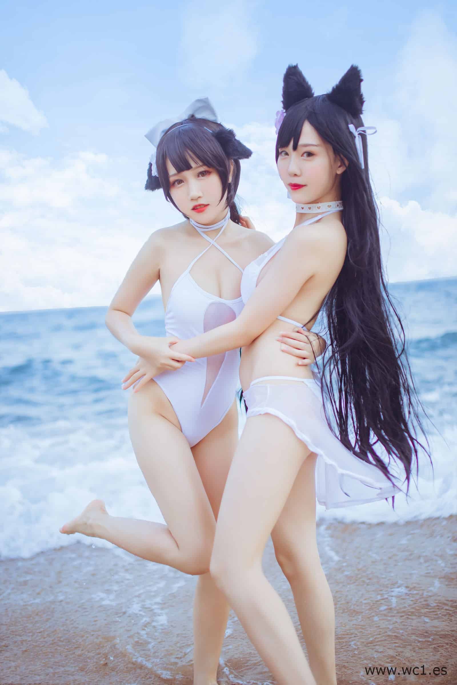 抖娘·利世×不呆猫《獒犬海边泳装》